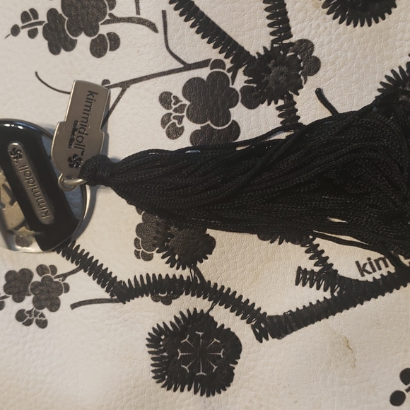 Kimmidoll Purse - Picture 4 of 12